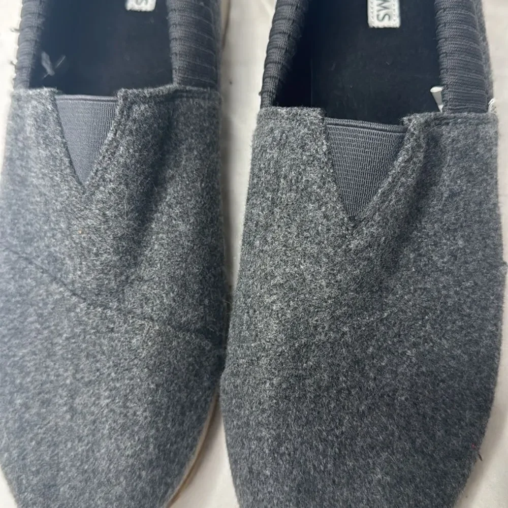 Toms Men’s Shade Alpargata Resident Shoes. Size 9.5.
